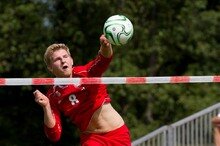 Trib�nen stehen schon in Linz!